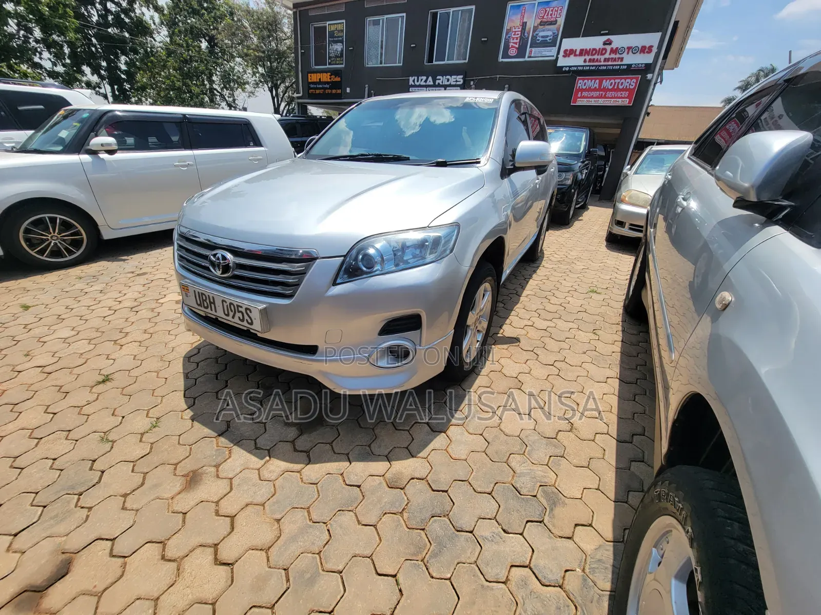 Toyota Vanguard 2009 Silver