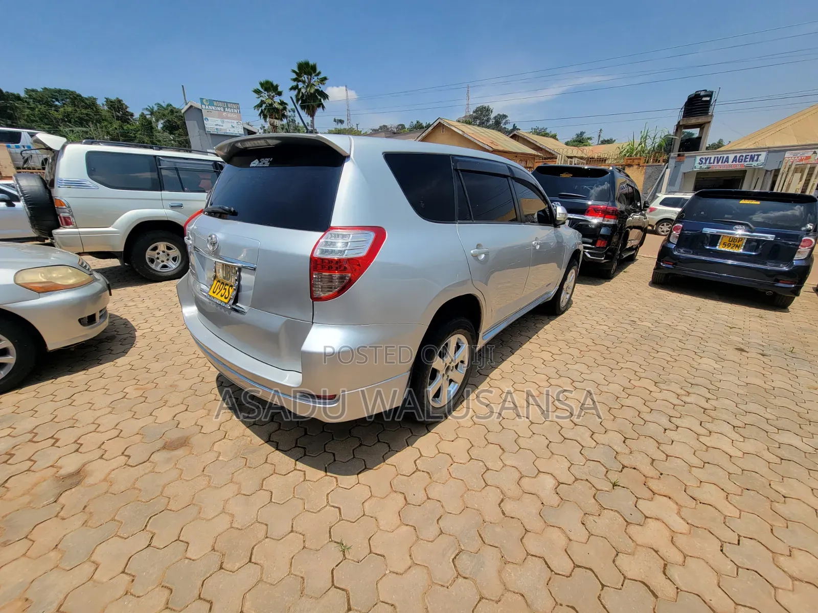 Toyota Vanguard 2009 Silver