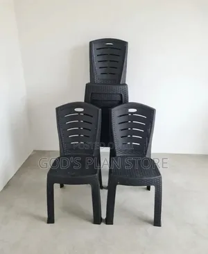 1pcs Matte Black Plastic Chairs Plastic Chairs