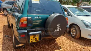 Toyota RAV4 Cabriolet 1998 Green