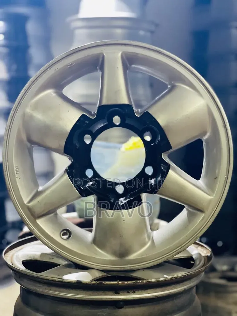 One Piece Rim for Nissan Patro Size 16