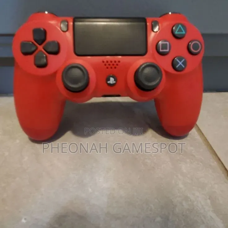 PS4 Original UK Used Controller – UK Used, Still a Champion!