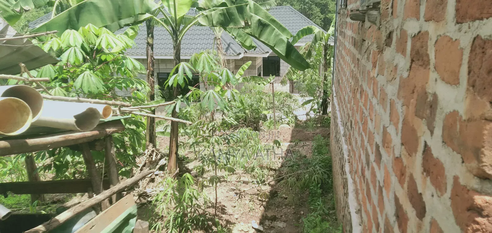 Land for Sell in Matugga Buwambo Road .
