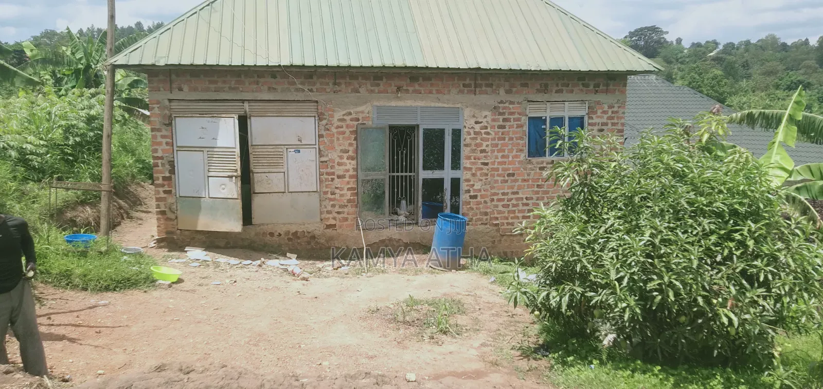 Land for Sell in Matugga Buwambo Road .