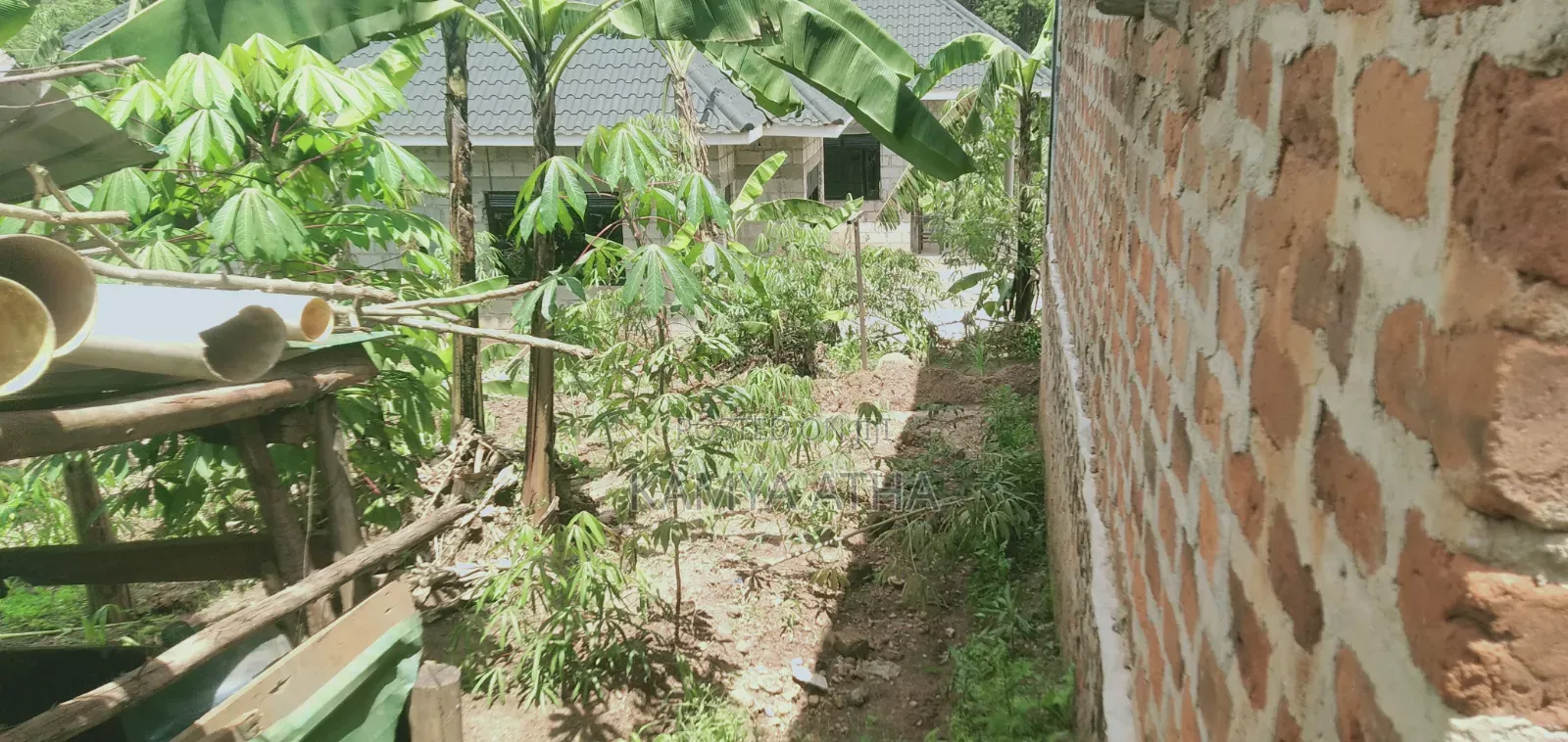 Land for Sell in Matugga Buwambo Road .