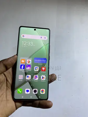 Tecno Spark 20 Pro Plus 256 GB Gold