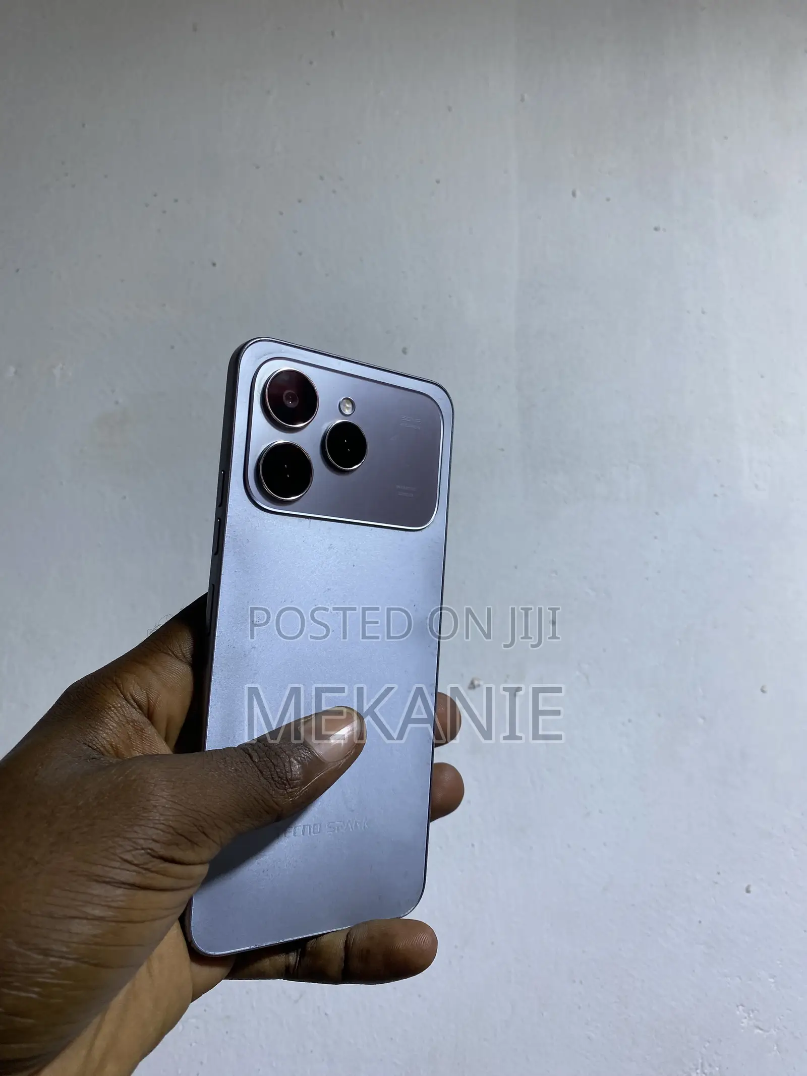 Tecno Spark 40 128 GB Silver