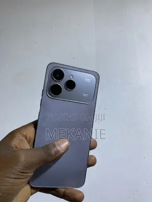 Tecno Spark 40 128 GB Silver