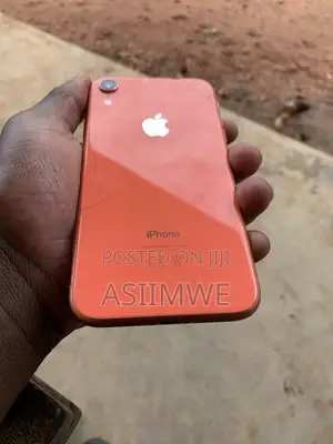Apple iPhone XR 64 GB Orange