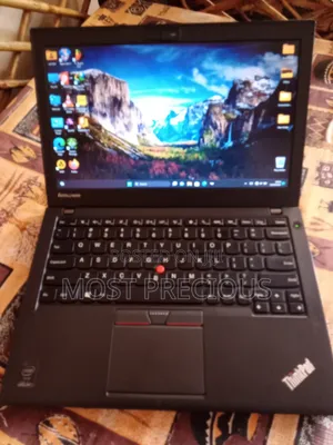 Laptop Lenovo ThinkPad X250 4GB Intel Core i5 HDD 320GB