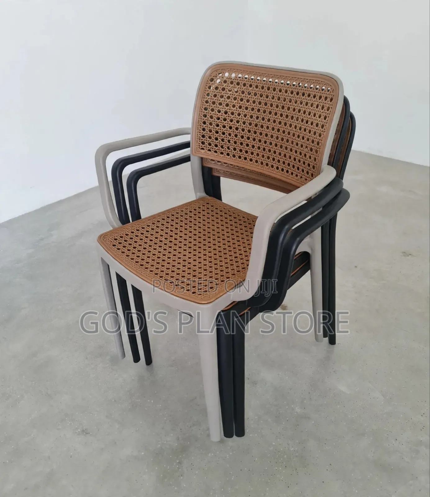 1pc Avenue Indoor Plastic Chairs Plastic Chairs