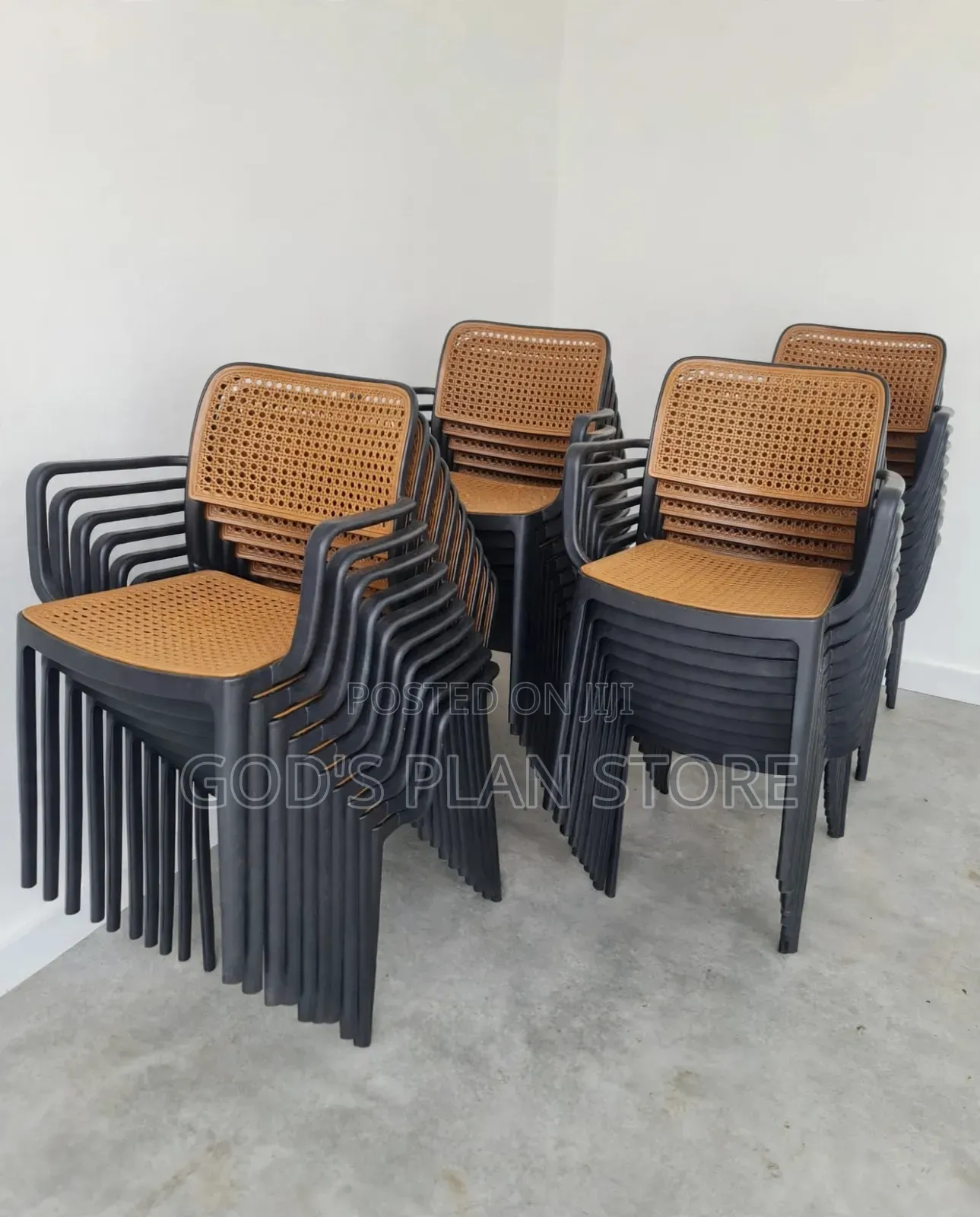 1pc Avenue Indoor Plastic Chairs Plastic Chairs