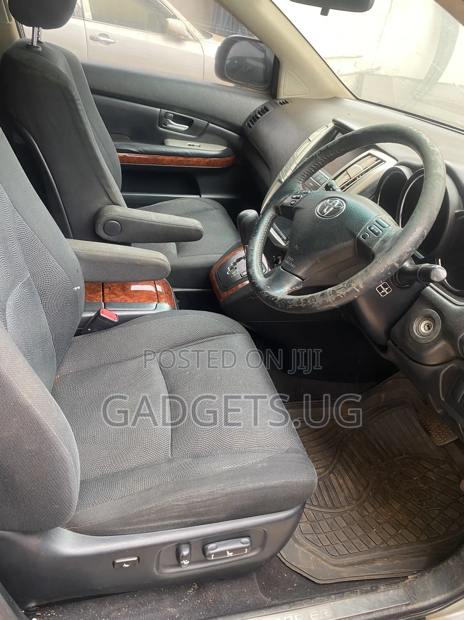 Toyota Harrier 2003 Silver