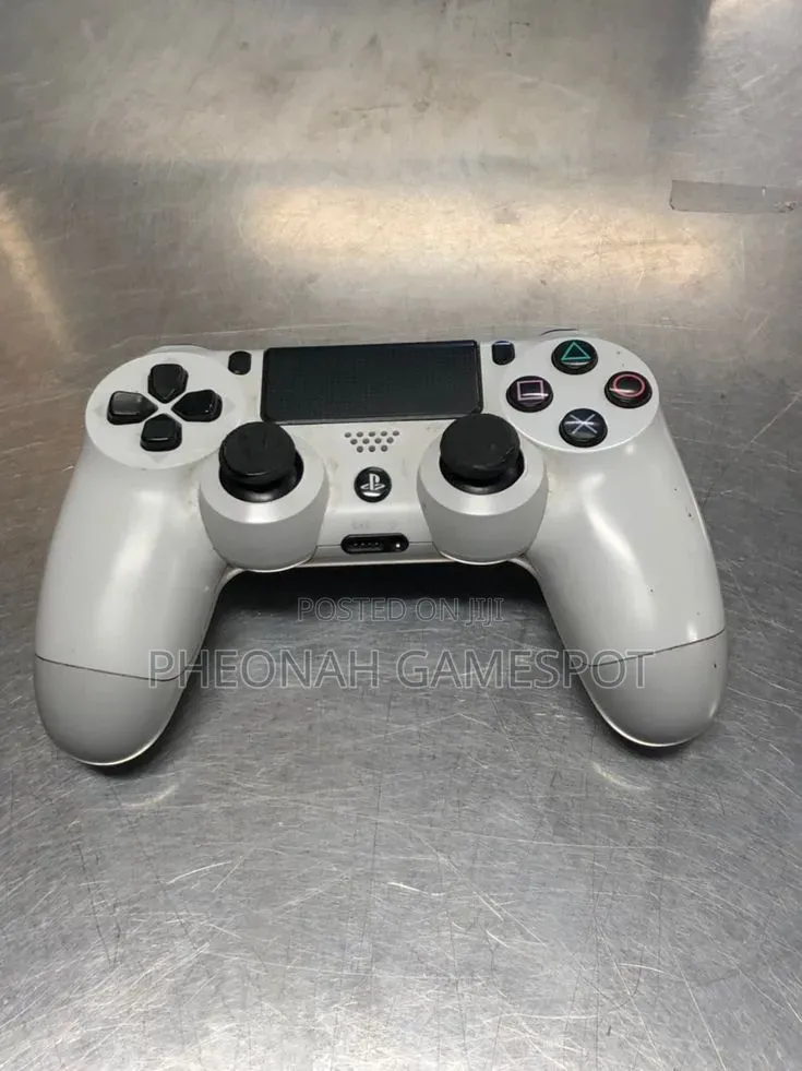 PS4 Original UK Used Controller – Real Quality, No Kafunda!