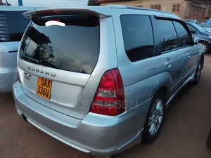 Subaru Forester 2015 Silver