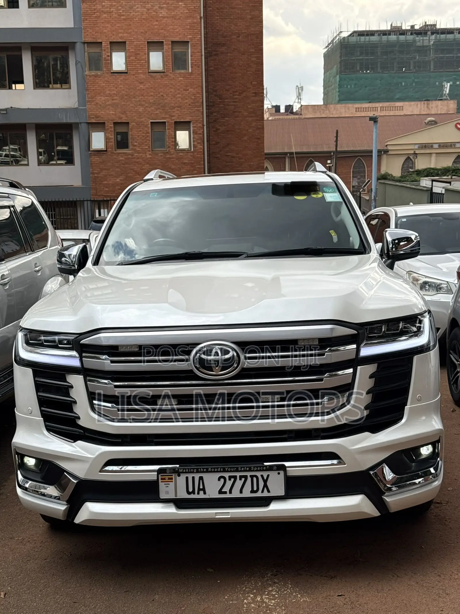 Toyota Land Cruiser Prado 4.0 Petrol GX-L 2012 White