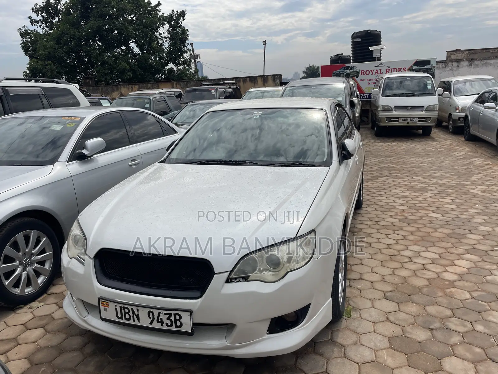 Subaru Legacy 2010 White
