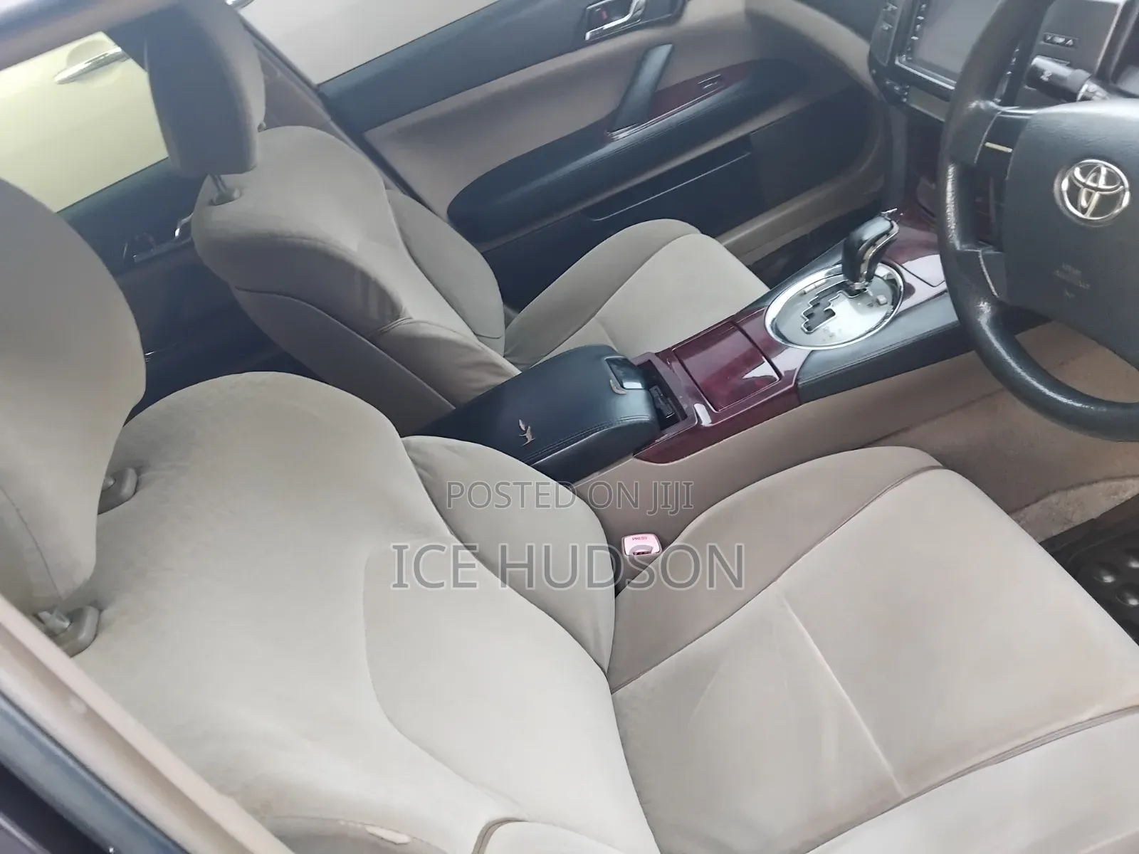 Toyota Mark X 2008