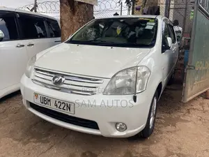 Toyota Raum 2008 White