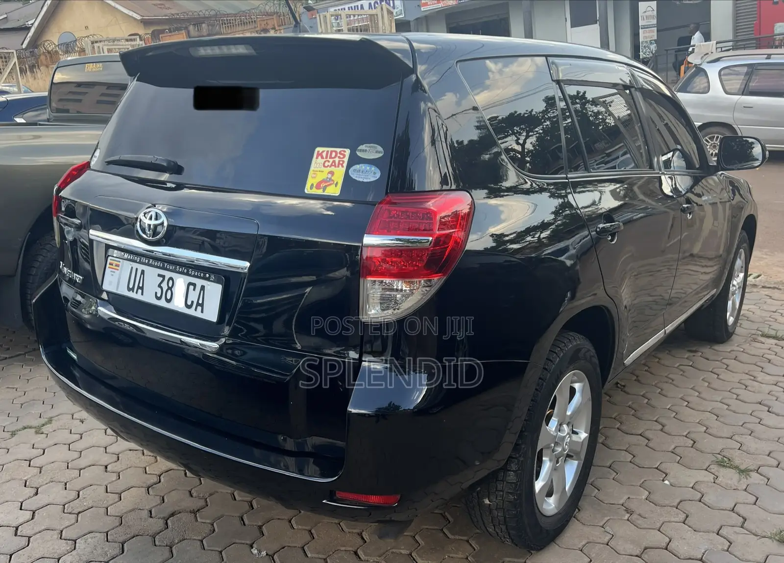 Toyota Vanguard 2012 Black
