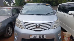 Toyota Alphard 2.4 Petrol FWD 2010