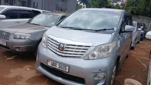 Toyota Alphard 2.4 Petrol FWD 2010