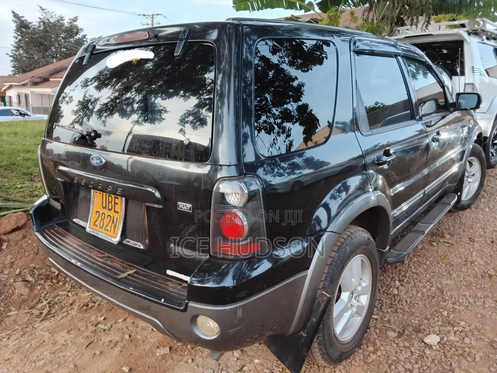 Ford Escape 2004 Black