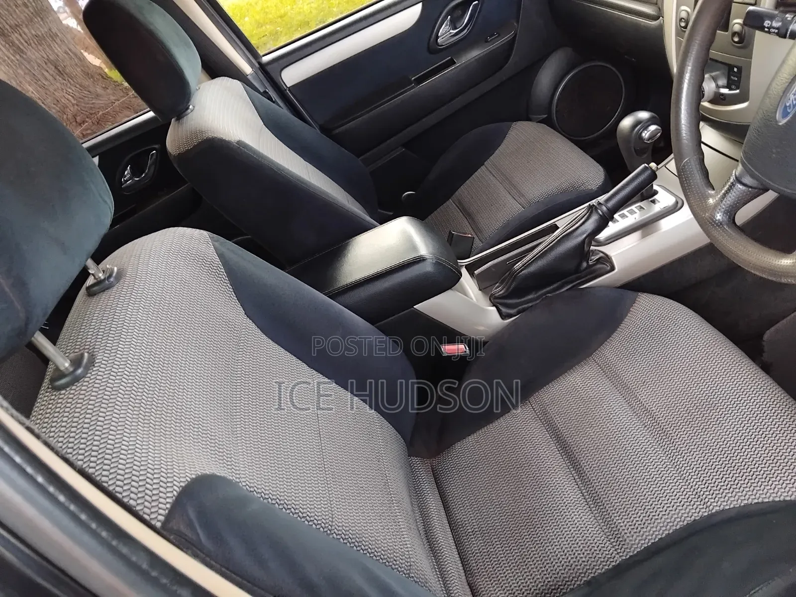 Ford Escape 2004 Black