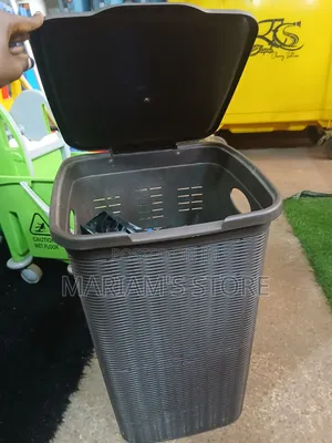 Plastic Laundry Hamper/Basket With a Woven Rattan Texture,