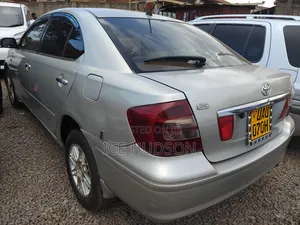 Toyota Premio 2006 Silver