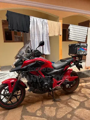 Honda NC700X 2015 Red