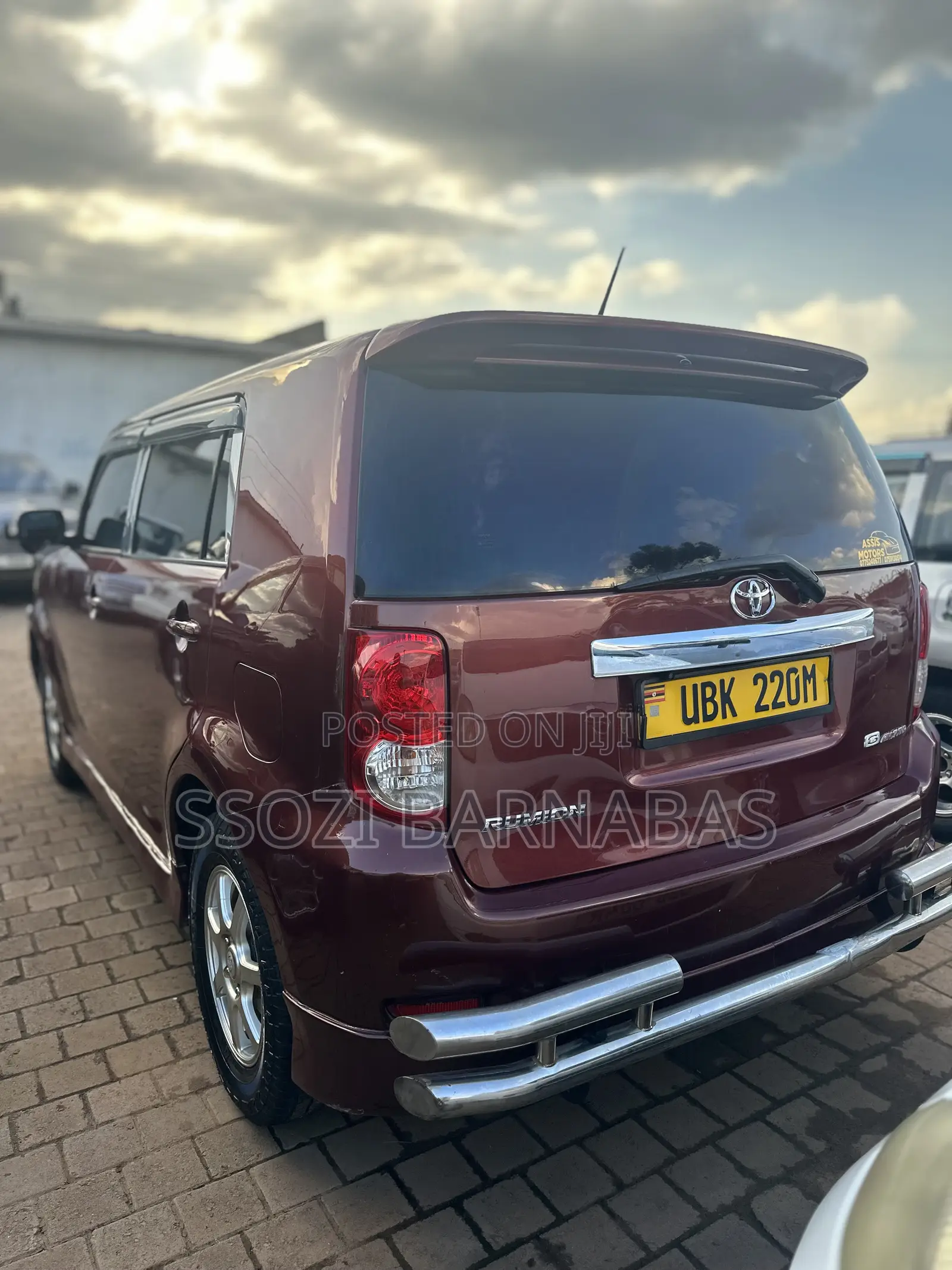Toyota Corolla Rumion 2007 Maroon