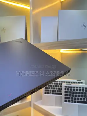 New Laptop Lenovo ThinkPad X1 Yoga 16GB Intel Core i5 SSD 512GB