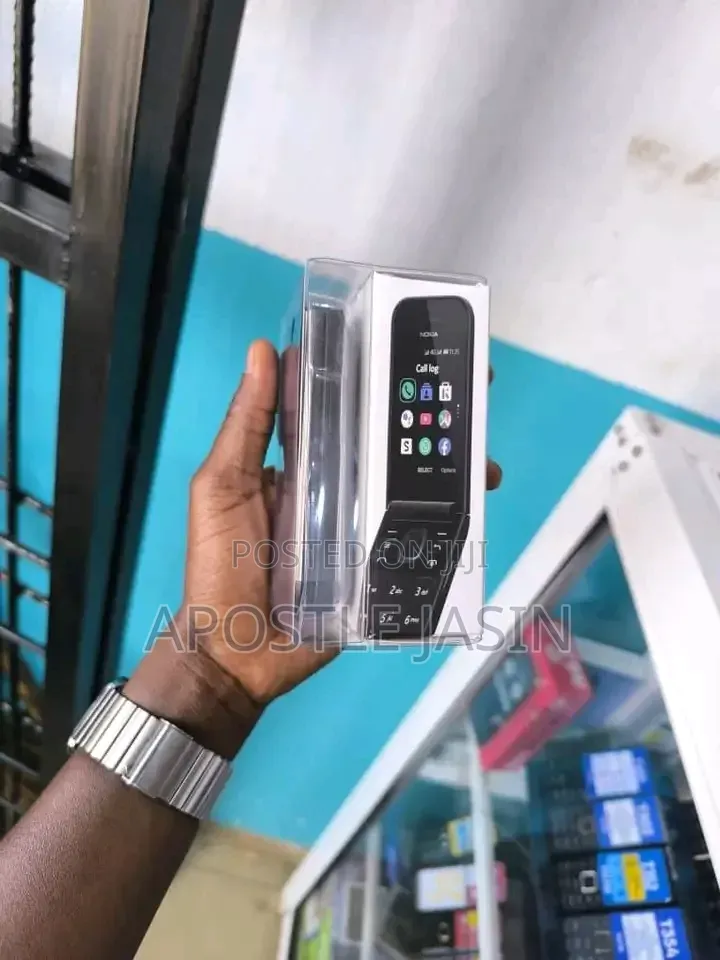 New Nokia 2720 Flip 512 GB Black