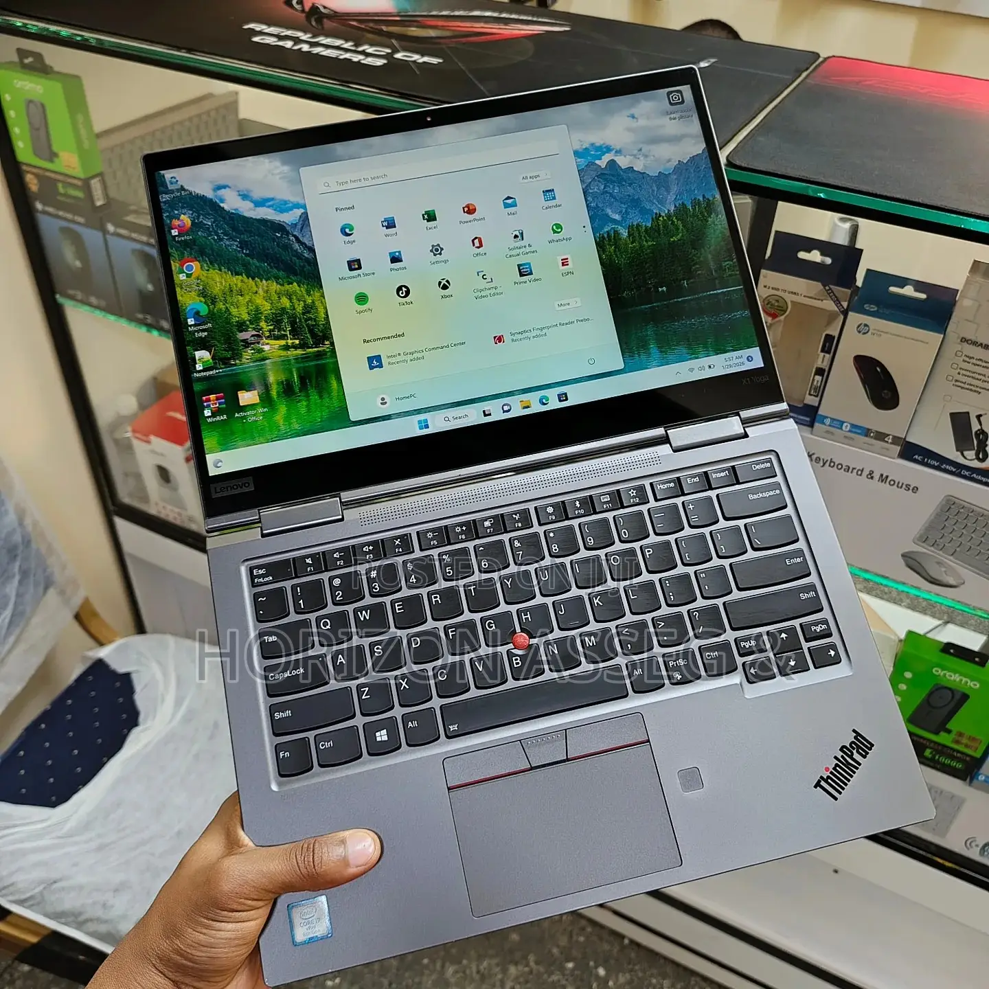 New Laptop Lenovo ThinkPad X1 Yoga 8GB Intel Core i5 SSD 256GB