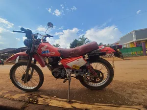 Honda XL 125 1998 Red