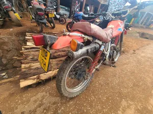 Honda XL 125 1998 Red