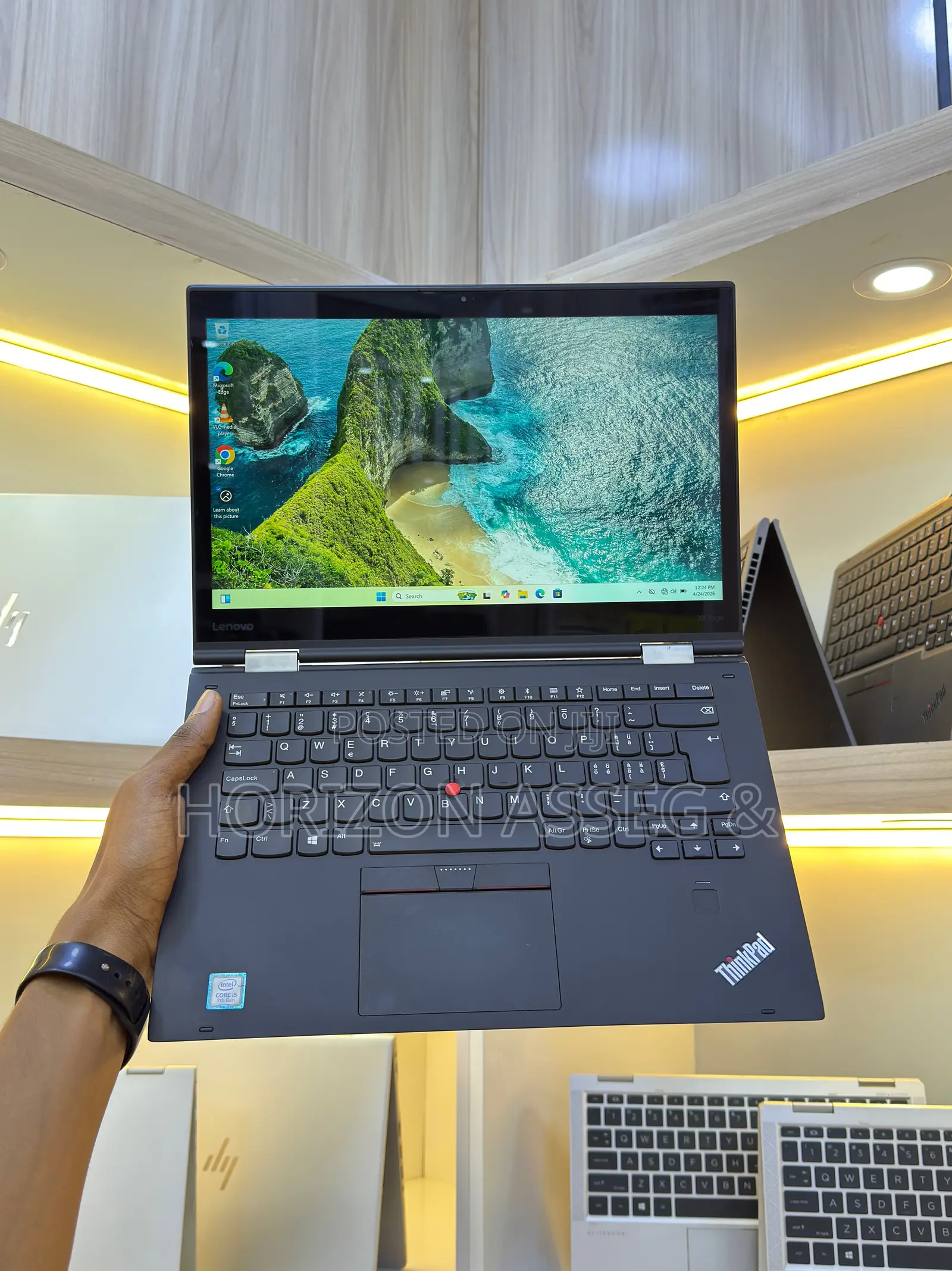 New Laptop Lenovo ThinkPad X1 Yoga 8GB Intel Core i7 SSD 256GB