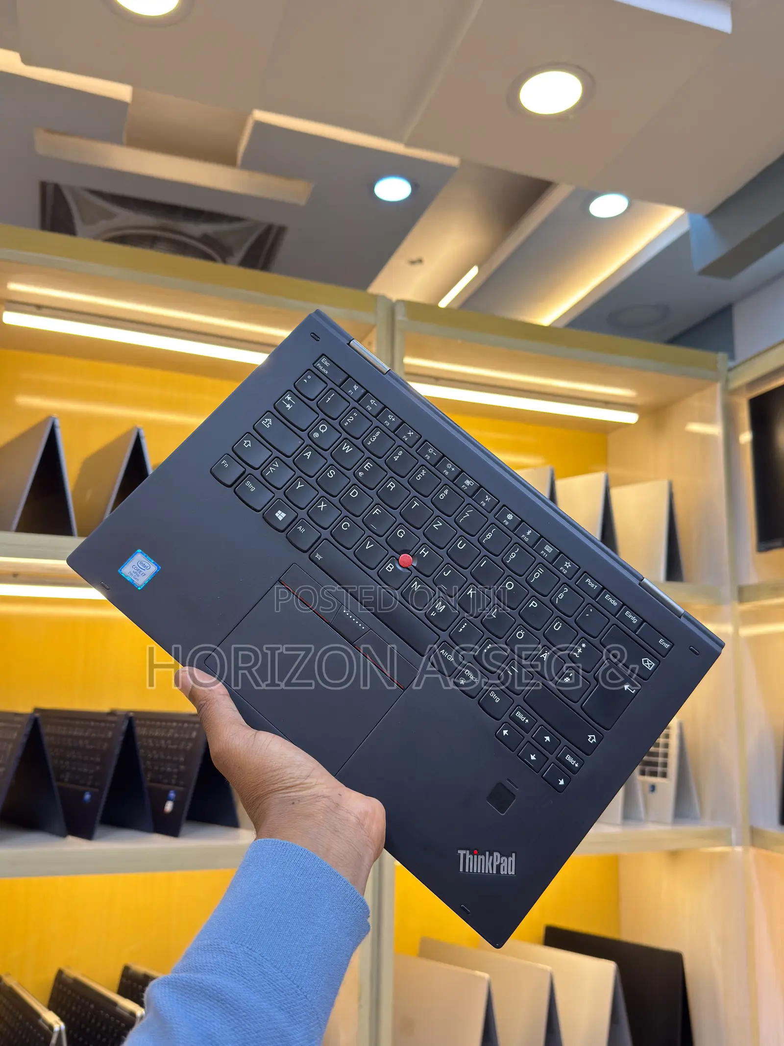 New Laptop Lenovo ThinkPad X1 Yoga 8GB Intel Core i5 SSD 256GB