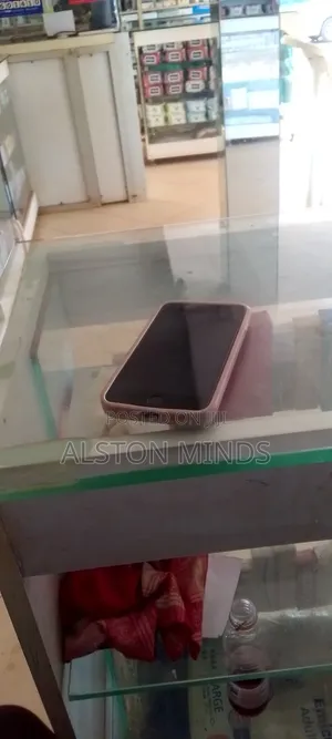 Apple iPhone 8 Plus 64 GB Bronze