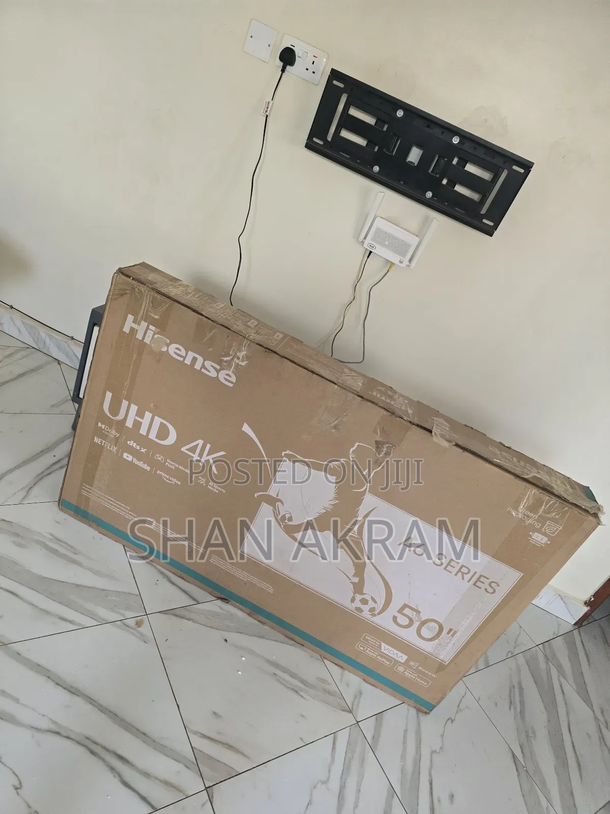 Hisense 50 Inches Smart TV. New