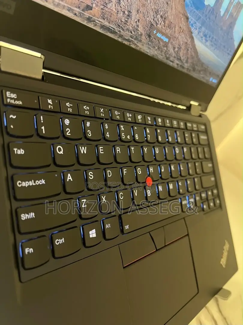 New Laptop Lenovo ThinkPad L13 Yoga 8GB Intel Core i7 SSD 256GB