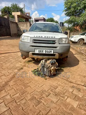 Land Rover Freelander 2002 White