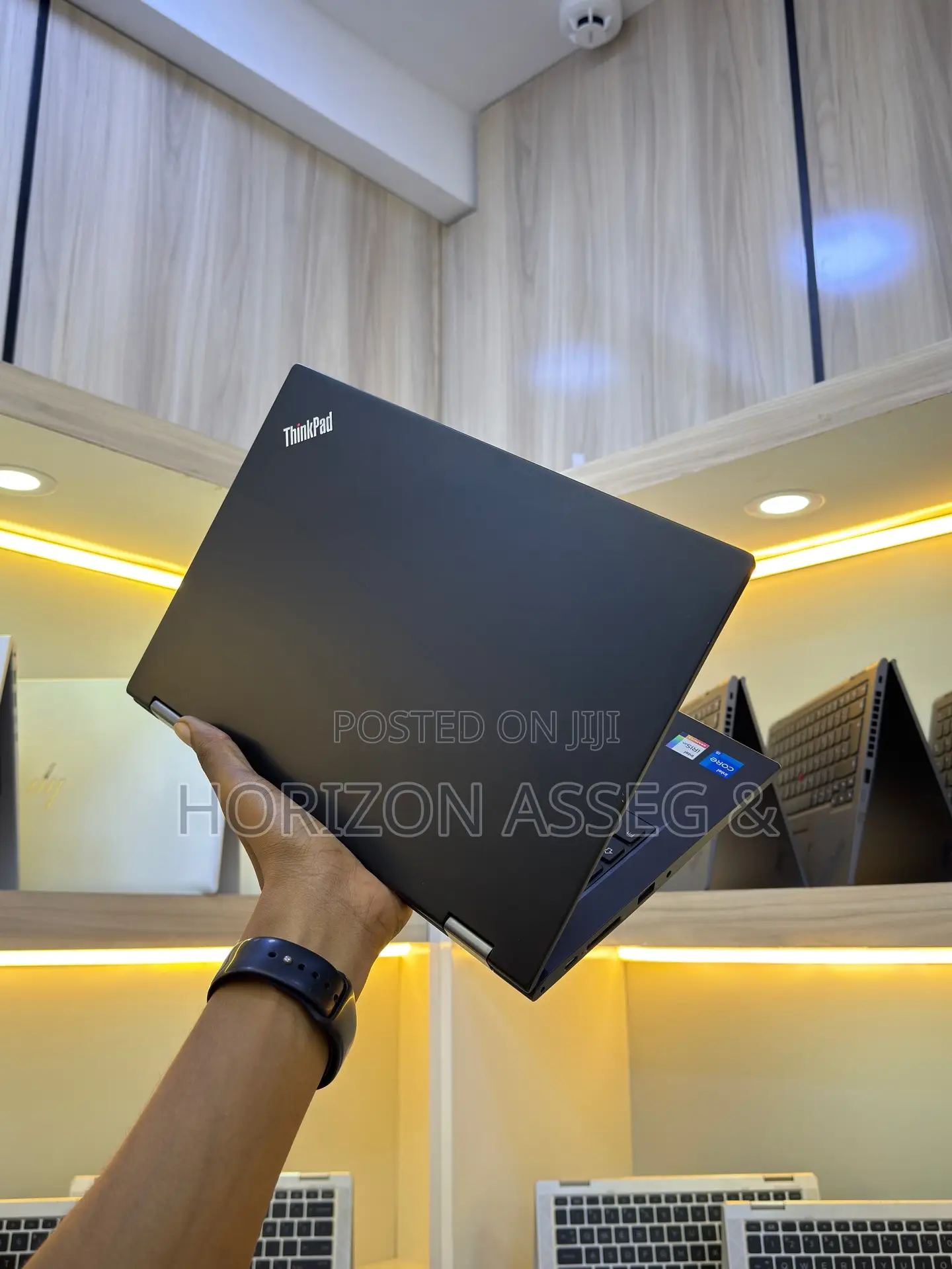 New Laptop Lenovo ThinkPad L13 Yoga 8GB Intel Core i7 SSD 256GB