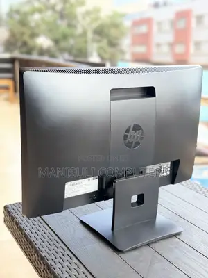 HP IPs Monitor 22 Inch
