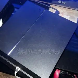 PS4 Standard – (12 Games & 2 Pads) Real Fun and Real Competition