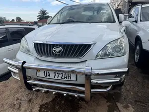 Toyota Harrier 2009 White