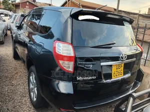 Toyota Vanguard 2009 Black