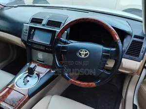 Toyota Mark X 2006 White