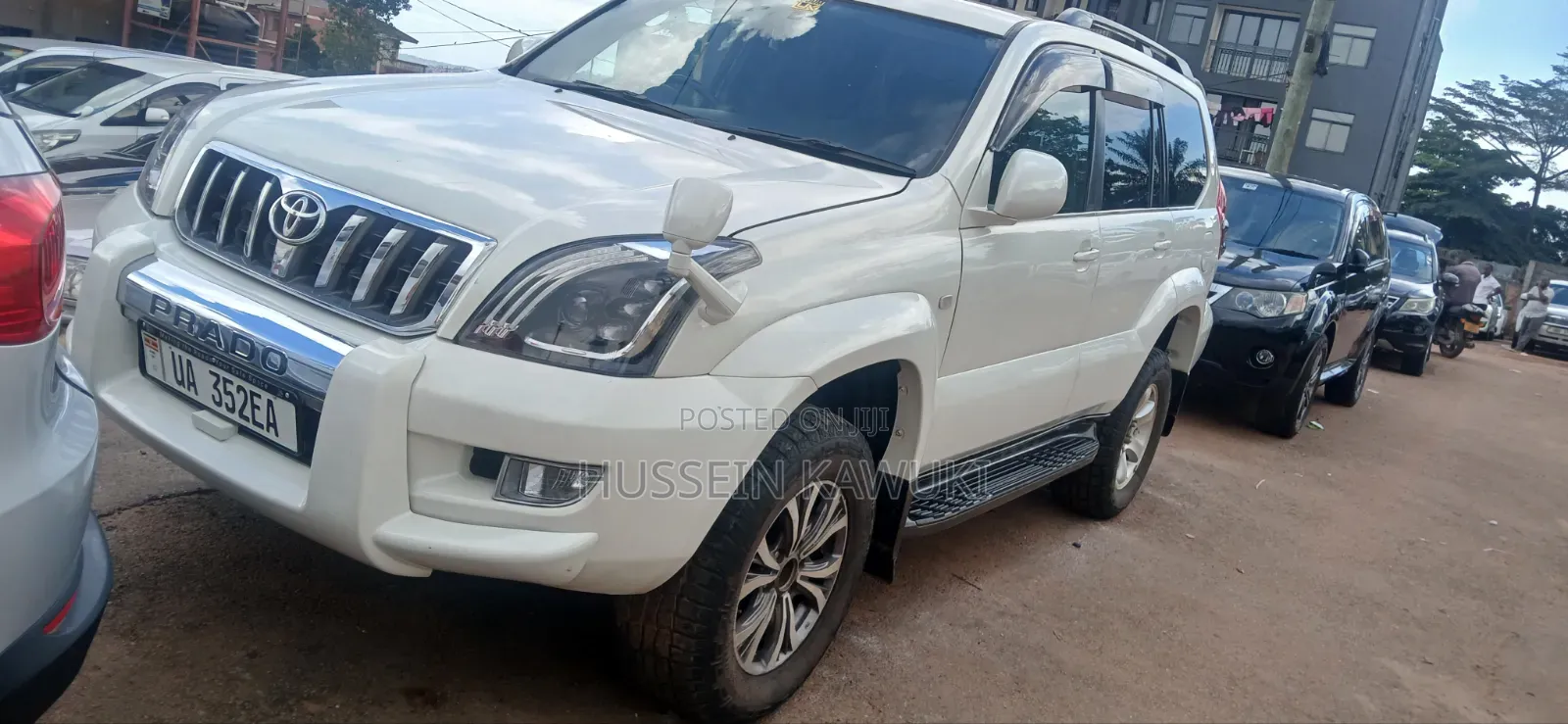Toyota Land Cruiser Prado 2009 White